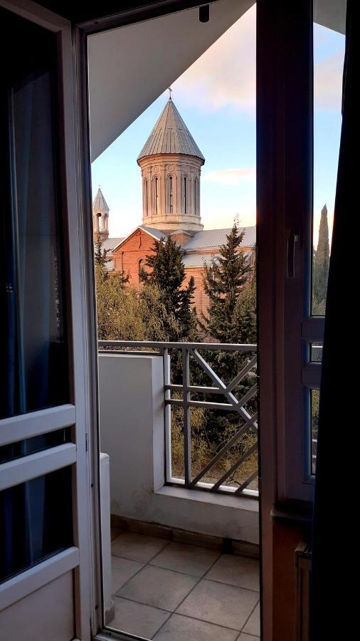 Hotel Lile Tbilisi Esterno foto